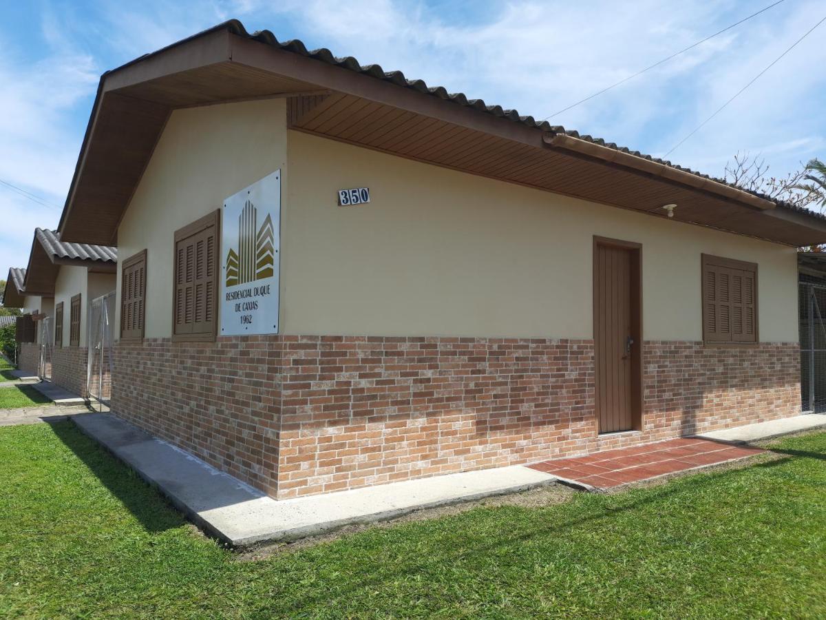 Casa Residencial Duque De Caxias Villa Arroio do Sal Rum bild